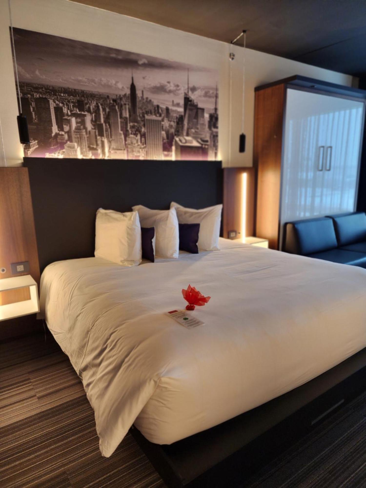 Grand Hotel Times Blainville-Mirabel المظهر الخارجي الصورة