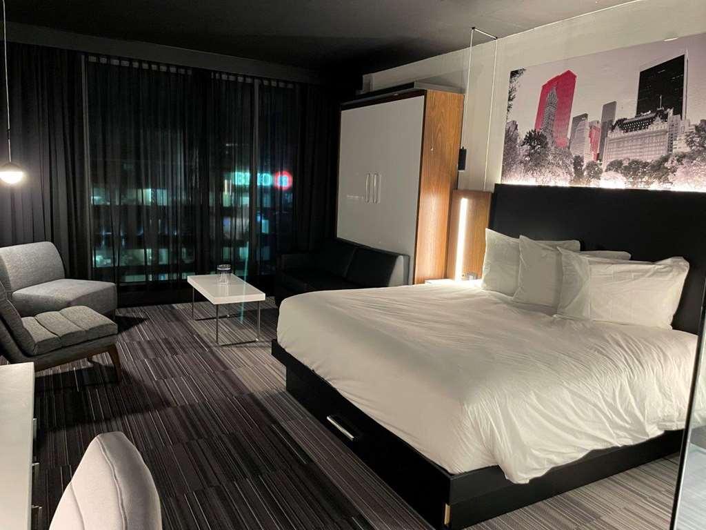 Grand Hotel Times Blainville-Mirabel الغرفة الصورة
