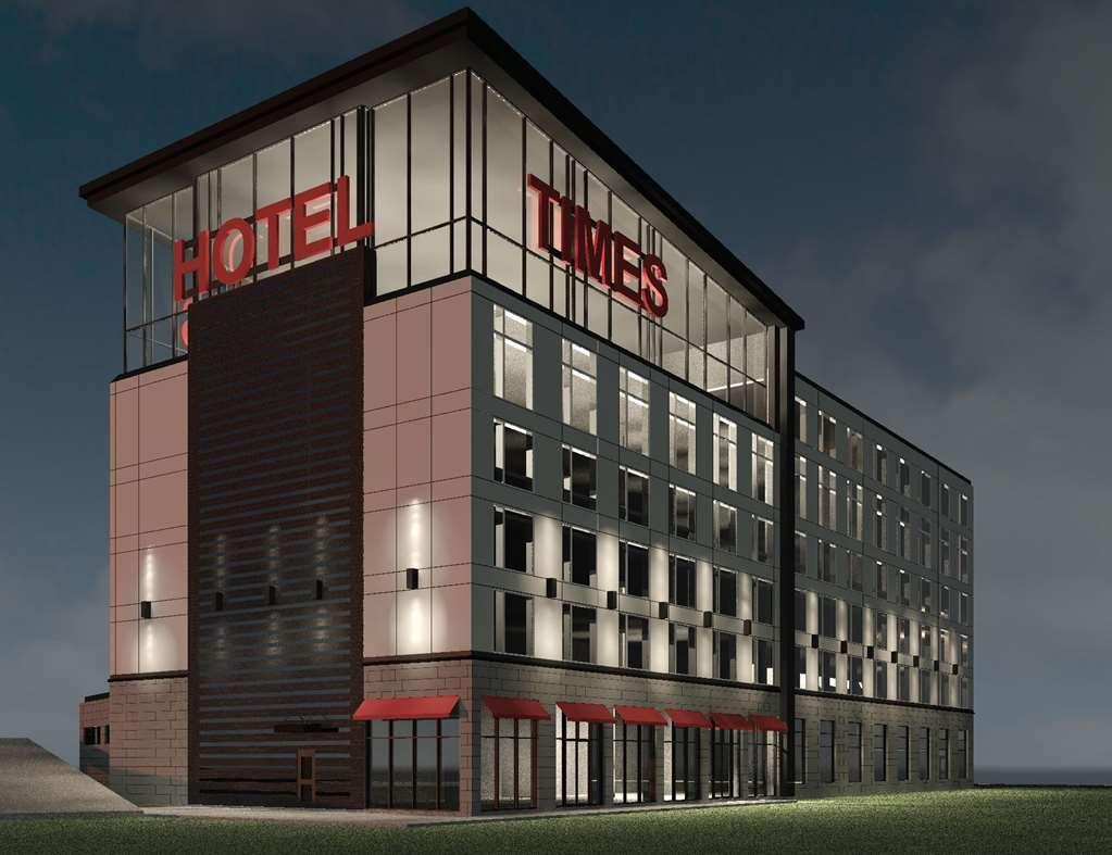 Grand Hotel Times Blainville-Mirabel المظهر الخارجي الصورة